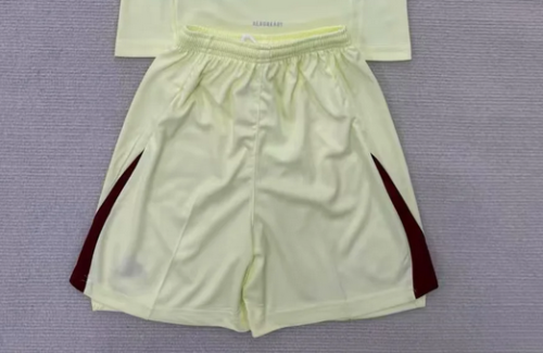 Fan Version Inter Miami 2025-2026 Light Yellow Goalkeeper Soccer Shorts Football Shorts