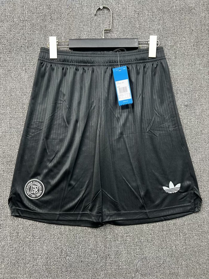 Fan Version 2025 Germany Souvenir Soccer Shorts Black Football Shirt