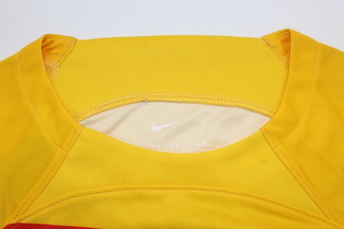 Retro Jersey 2023-2024 Barcelona Fourth Away Yellow Soccer Jersey Vintage Football Shirt