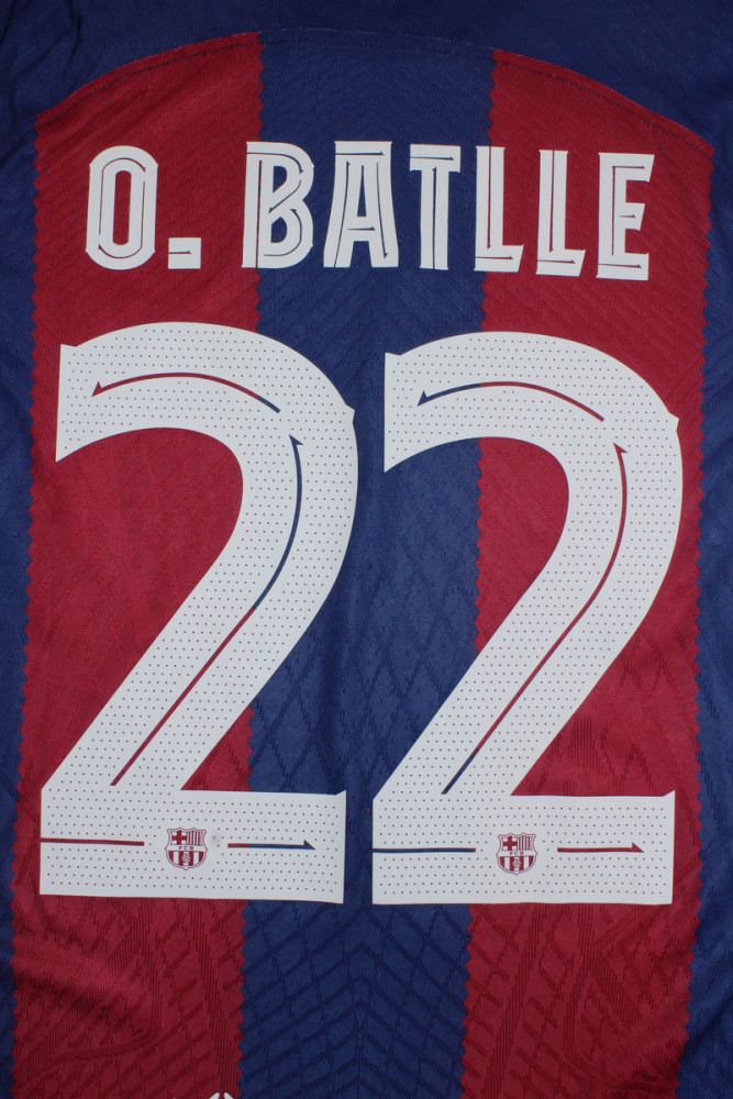 with Special Patch Barcelona Camisetas de Futbol Fans Version 2023-2024 Barcelona O.BATLLE 22 Female UCL Home Soccer Jersey