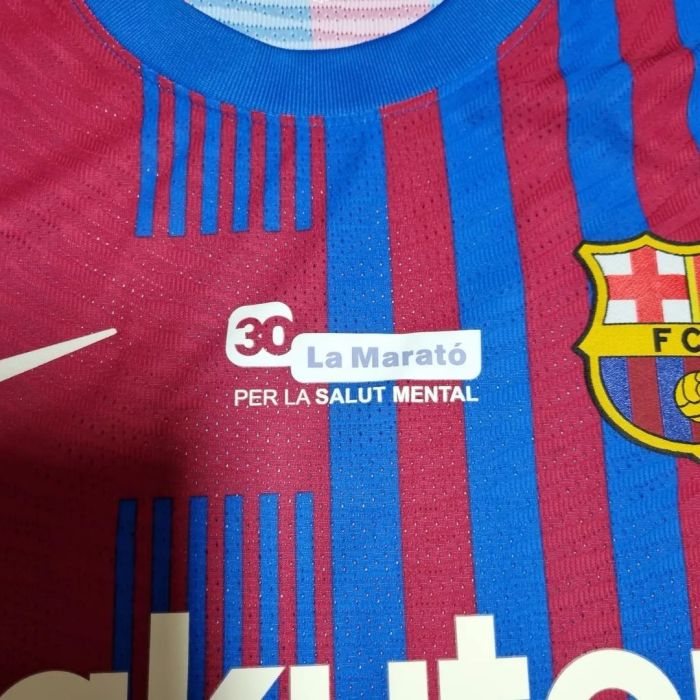 with Laliga Patch+La Marato PER LA SALUT MENTAL Retro Jersey 2021-2022 Barcelona Home Soccer Jersey Vintage Football Shirt