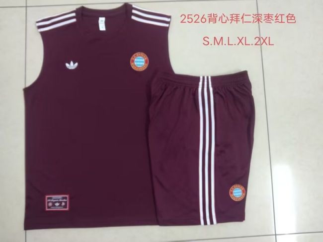 Adult Uniform 2025-2026 Bayern Munich Red Soccer Training Vest and Shorts Football Set