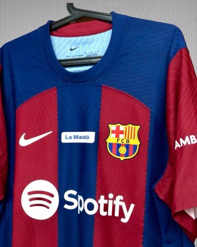 with La Marato+Champions+LALIGA Patch Barcelona Camisetas de Futbol Retro Jersey 2023-2024 Barcelona Home Soccer Jersey