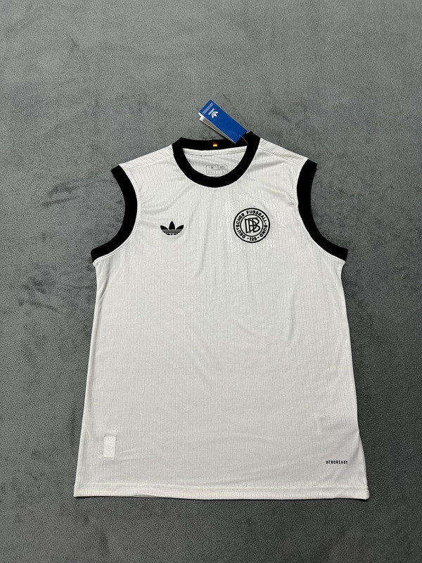 Fan Version 2025 Germany White 125th Anniversary Soccer Vest