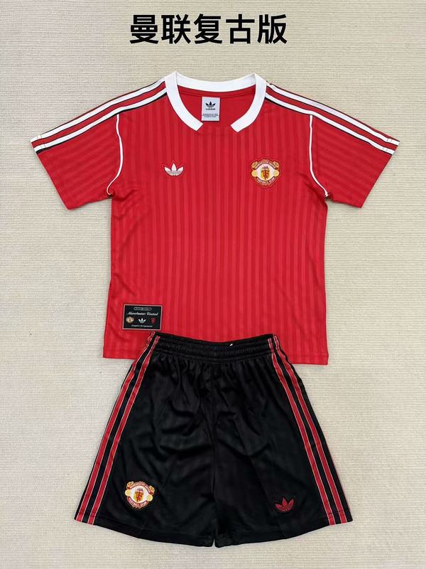 Retro Model Youth Uniform Kids Kit 2025-2026 Manchester United Red Soccer Jersey Shorts Child Football Set