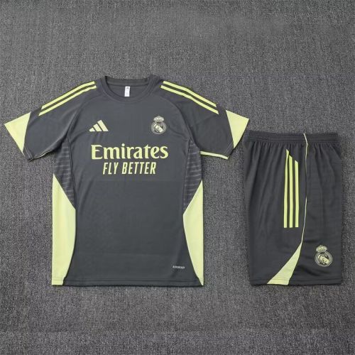 Adult Uniform 2025-2026 Real Madrid Dark Grey Soccer Training Jersey and Shorts Football Kits