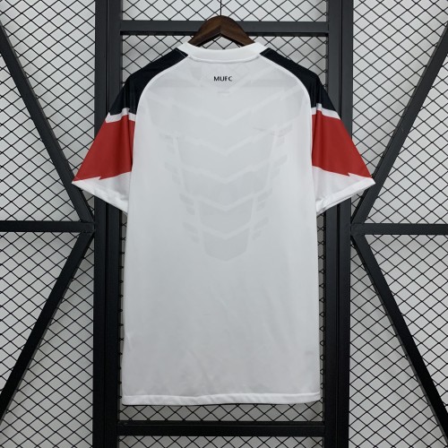 with UCL Patch Retro Jersey 2010-2011 Manchester United Away White Vintage Soccer Jersey