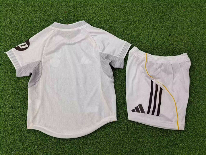 Player Version Youth Uniform Kids Kit 2025-2026 Real Madrid Home Soccer Jersey Shorts Child Football Set