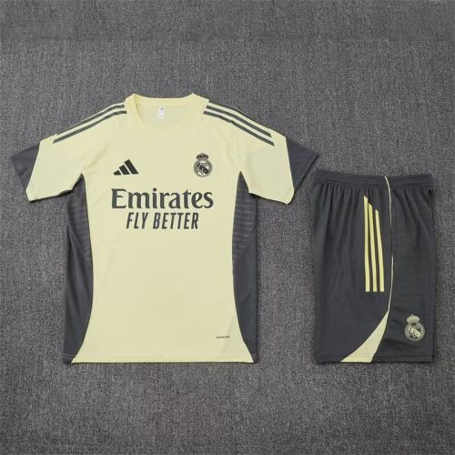 Adult Uniform 2025-2026 Real Madrid Yellow Soccer Training Jersey and Shorts Football Kits