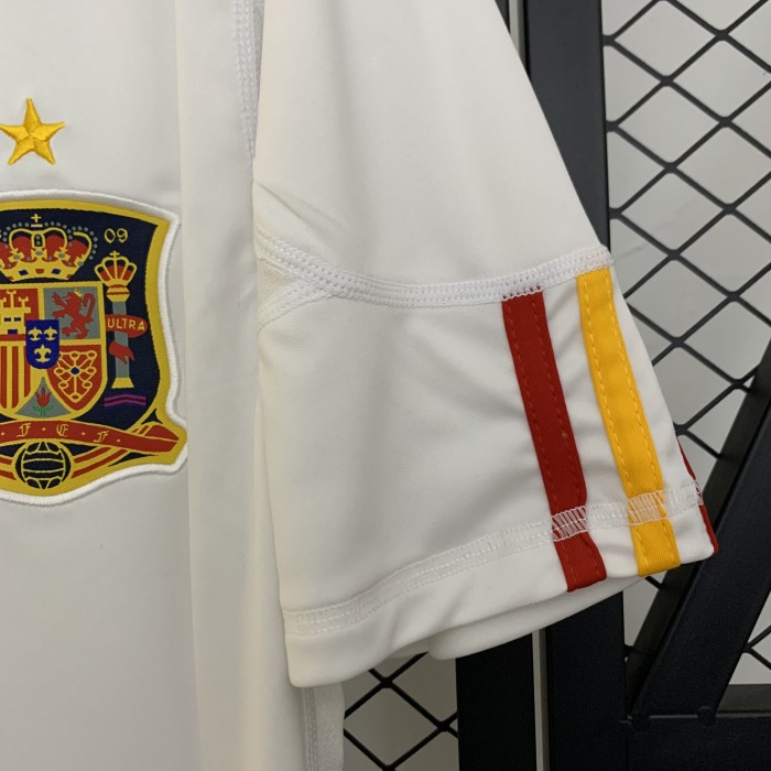 with Golden FIFA Patch Retro Jersey 2010-2011 Spain Away White Soccer Jersey Vintage Camiseta de España Football Shirt
