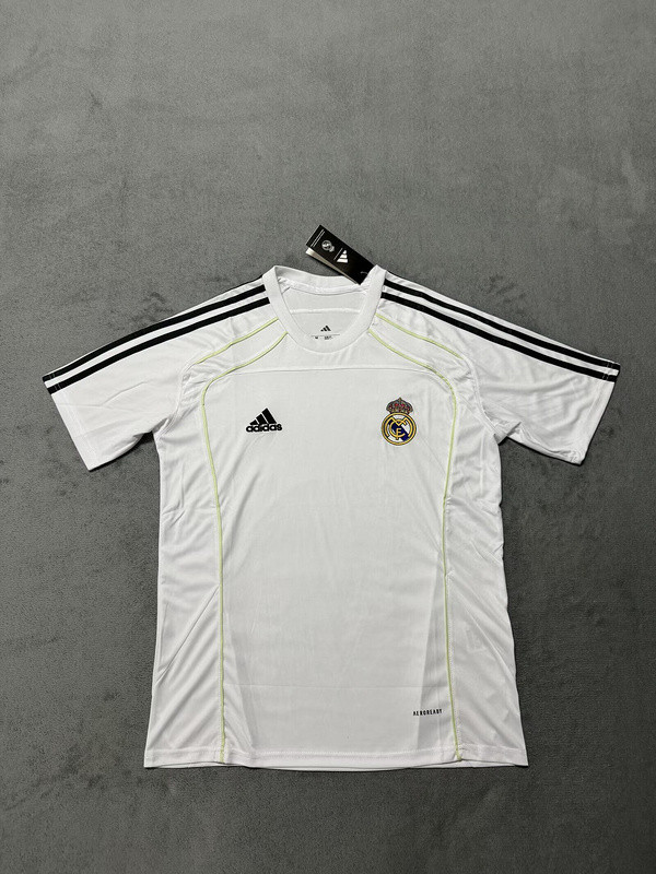 Fans Version 2025-2026 Real Madrid White Soccer Training Jersey Real Football Shirt