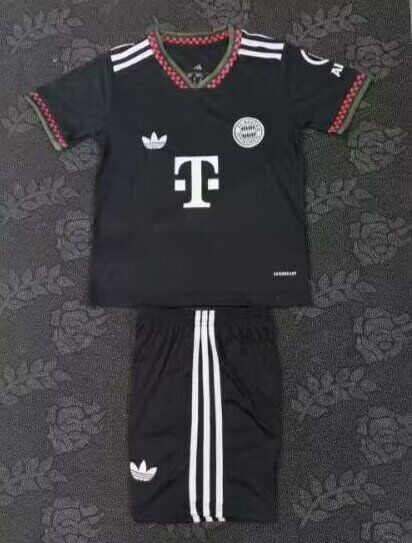 Youth Uniform Kids Kit 2025-2026 Bayern Munich Third Away Black Soccer Jersey Shorts Child Football Set