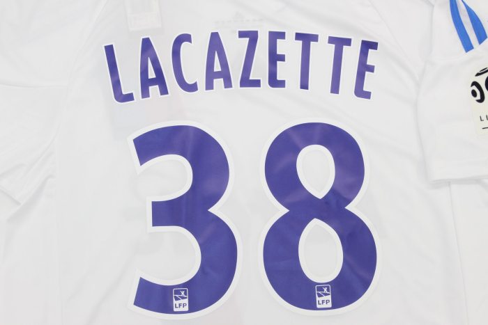 with Ligue 1 Patch Retro Jersey 2010-2011 Lyon LACAZETTE 38 Home Soccer Jersey Vintage Olympique Lyonnais Football Shirt