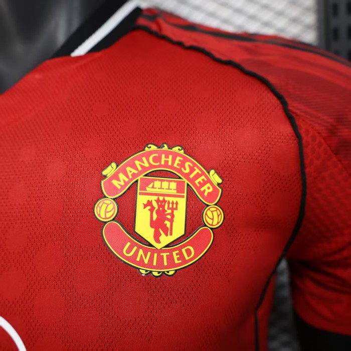 Player Version 2025-2026 Manchester United Home Soccer Jersey Man United Football Shirt