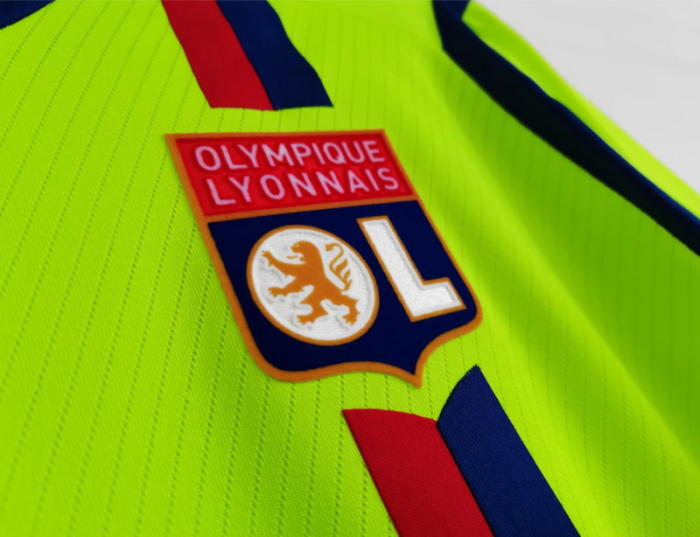 Retro Jersey 2008-2009 Lyon Third Away Green Soccer Jersey Vintage Olympique Lyonnais Football Shirt