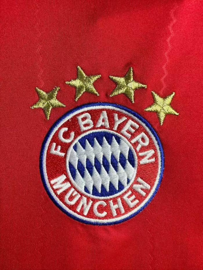 Retro Jersey 2012-2013 Bayern Munich Home Soccer Jersey Vintage Football Shirt