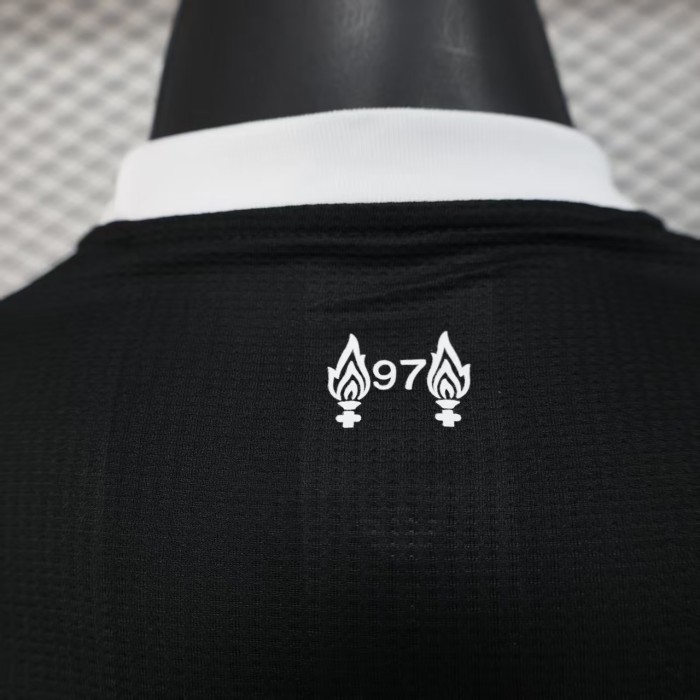 Player Version 2025-2026 Liverpool Black Goalkeeper Soccer Jersey Football Shirt