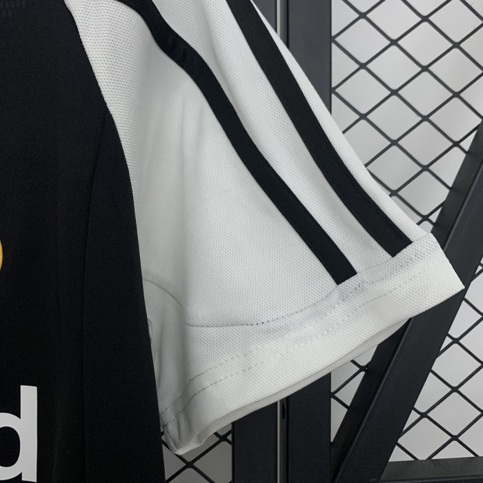 Retro Shirt 2001-2002 Real Madrid Away Black Vintage Soccer Jersey