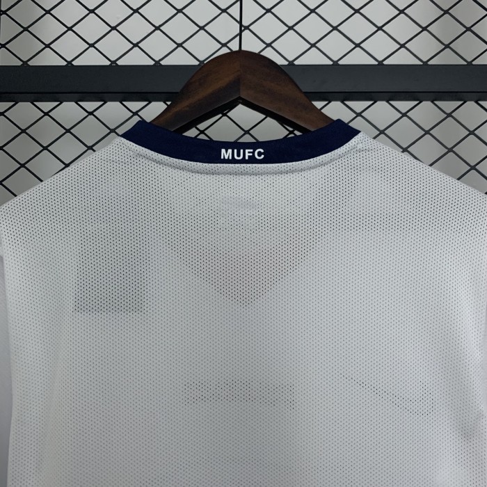 with Front Lettering Long Sleeve Retro Jersey 2008-2009 Manchester United UCL Final Away White Soccer Jersey