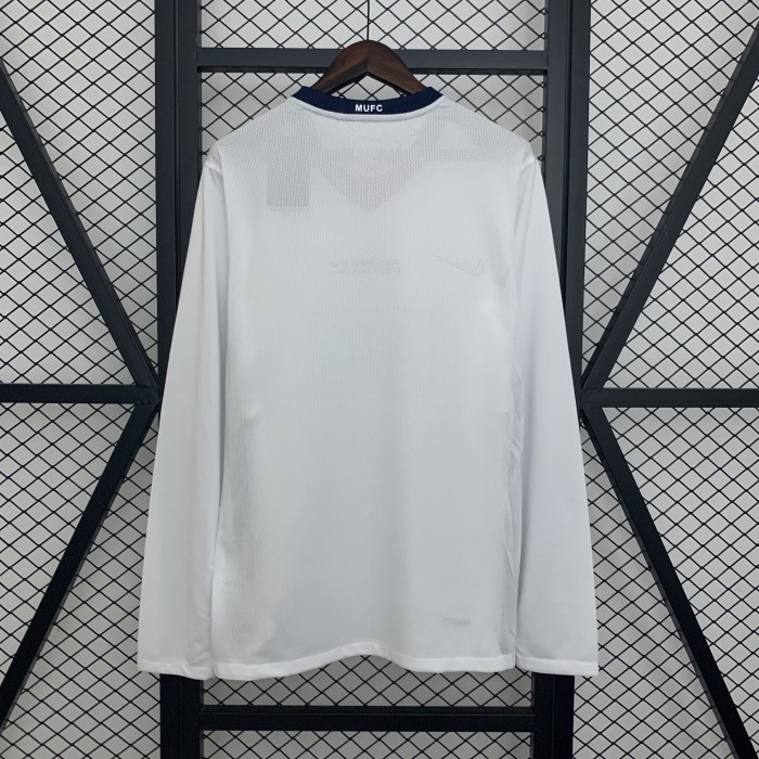 with Front Lettering Long Sleeve Retro Jersey 2008-2009 Manchester United UCL Final Away White Soccer Jersey