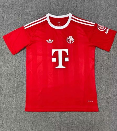 Fan Version 2025-2026 Bayern Munich Red Goalkeeper Soccer Jersey Bayern Munchen Football Shirt