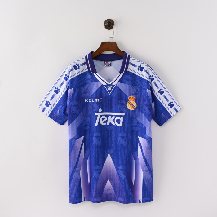 Retro Jersey 1996-1997 Real Madrid Away Purple Soccer Jersey Vintage Football Shirt