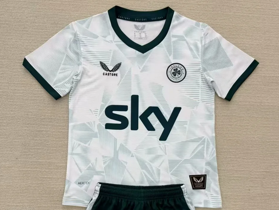 Fan Version 2025 Ireland Away White Soccer Jersey Football Shirt