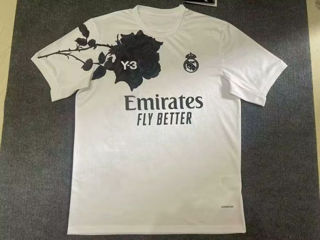 with Sponor Logo Fans Version 2025-2026 Y-3 Real Madrid White Soccer Jersey Real Football Shirt