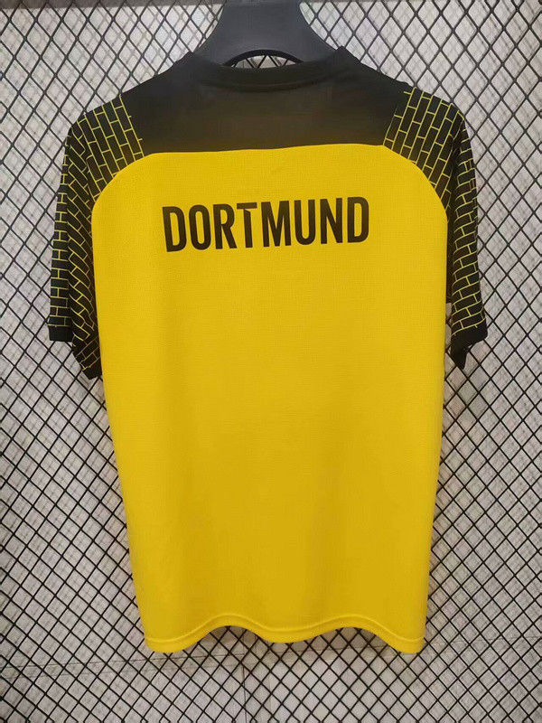 Fan Version 2025-2026 Borussia Dortmund Yellow Soccer Training Jersey BVB Football Pre-match Shirt