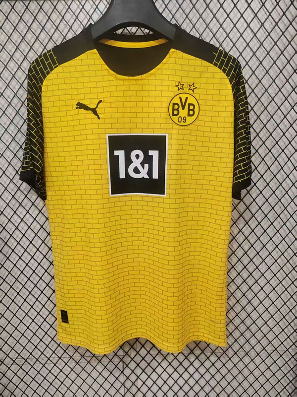 Fan Version 2025-2026 Borussia Dortmund Yellow Soccer Training Jersey BVB Football Pre-match Shirt