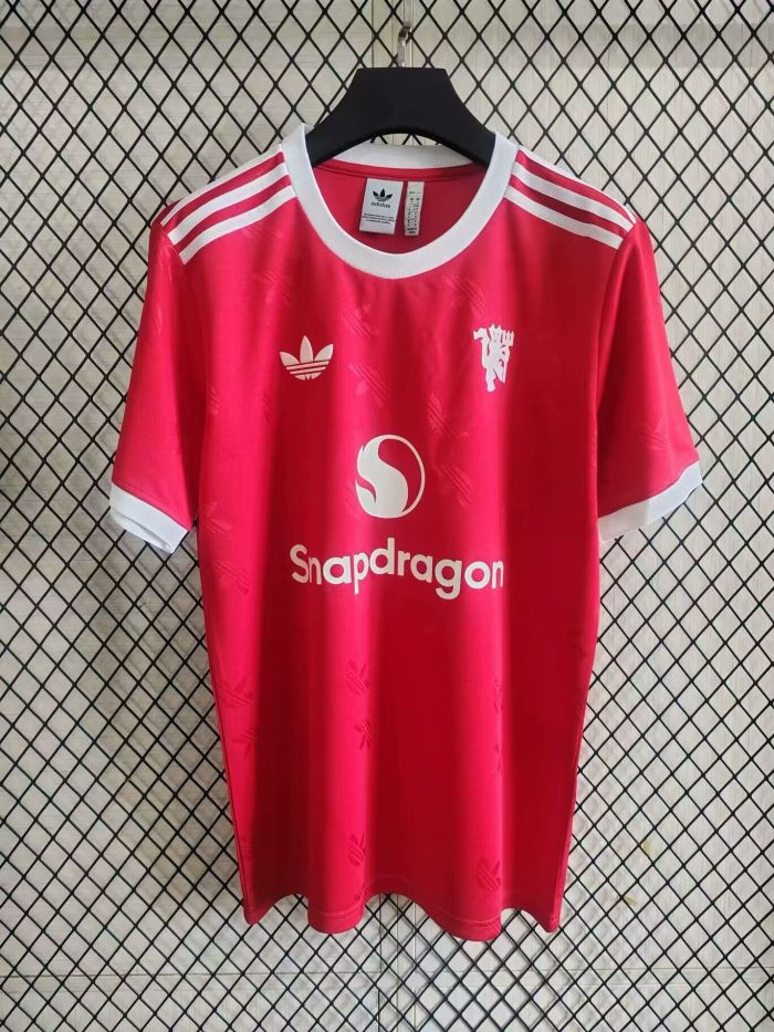 Fan Version 2025-2026 Manchester United Red Soccer Training Jersey Football Pre-match Shirt