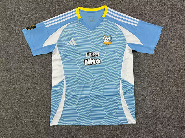 Fans Version 2025-2026 Muchachos Home Soccer Jersey Football Shirt
