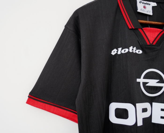 Retro Jersey 1997-1998 AC Milan Away Black Soccer Jersey Vintage Football Shirt