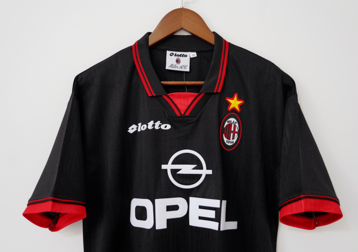 Retro Jersey 1997-1998 AC Milan Away Black Soccer Jersey Vintage Football Shirt