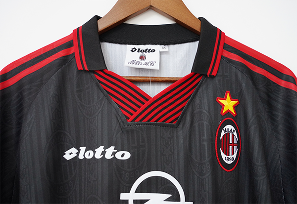 Retro Jersey 1997-1998 AC Milan Black Special Edition Soccer Jersey Vintage Football Shirt