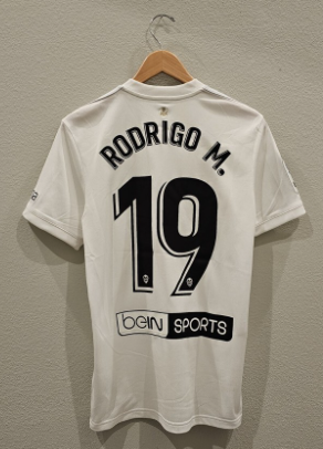 with LFP Patch Retro Jersey 2018-2019 Valencia RODRIGO M. 19 Home Soccer Jersey Vintage Football Shirt