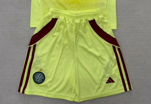 Fan Version 2025-2026 Celtic Yellow Goalkeeper Soccer Shorts Football Shorts