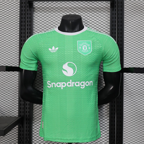 Player Version 2025-2026 Manchester United Green Goalkeeper Jersey Man United Football Shirt