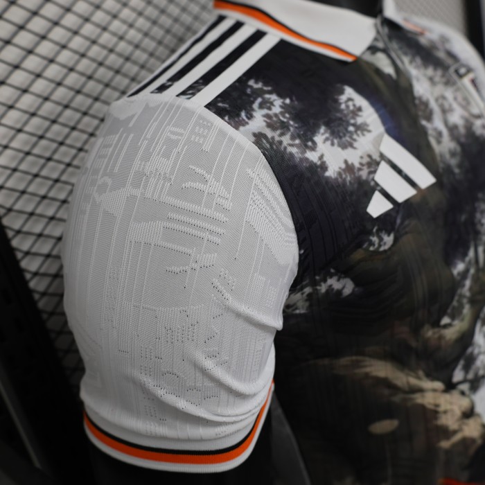 Player Version 2025 Japan Comic Soccer Jersey Football Shirt