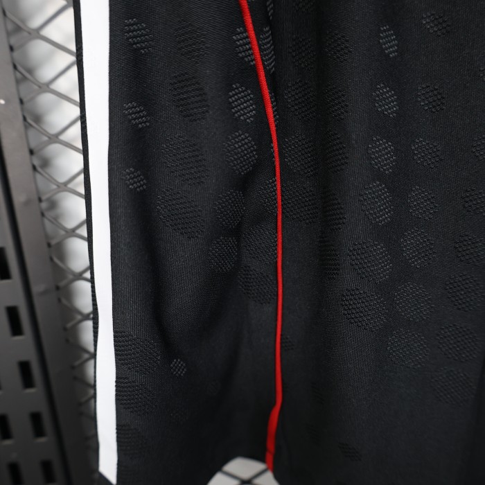 Player Version 2025-2026 Liverpool Black Soccer Shorts Football Shorts