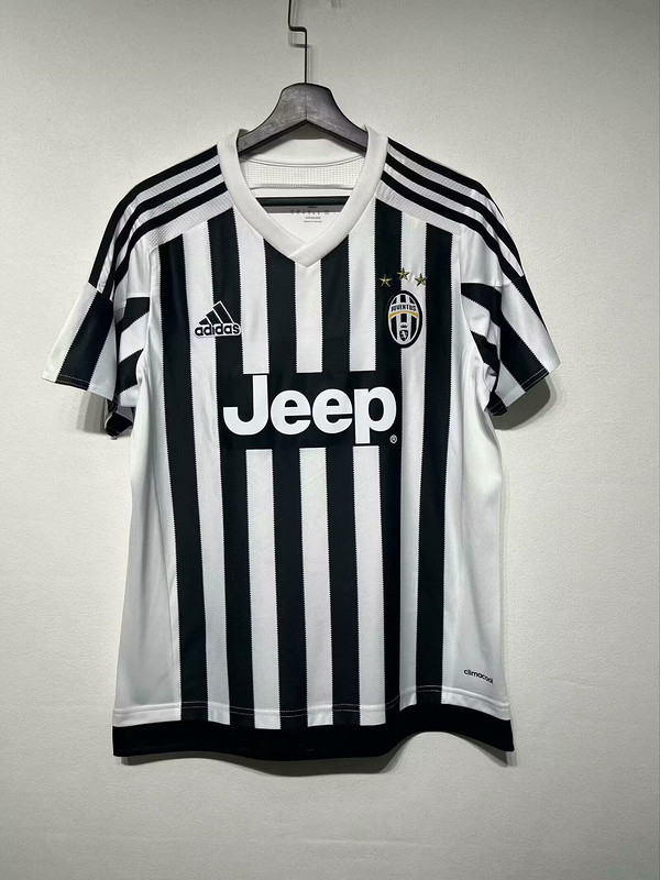 Retro Jersey 2014-2015 Juventus Home Soccer Jersey Vintage Football Shirt