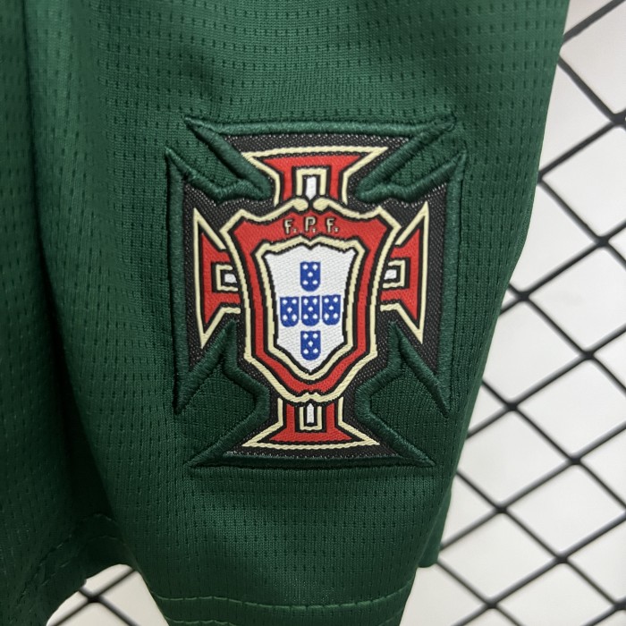 Long Sleeve Youth Uniform Kids Kit Portugal 2025 Home Soccer Jersey Shorts Child Football Set