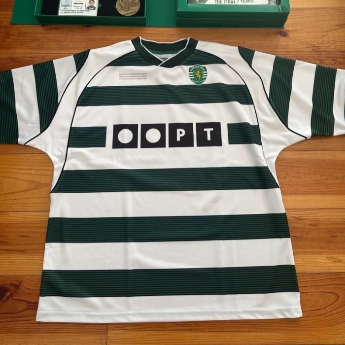 with Front Lettering Retro Jersey Sporting Lisbon C.RONALDO 28 Special Edition Soccer Jersey Vintage Football Shirt