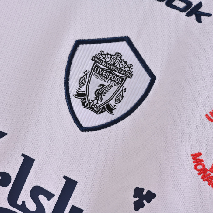 Retro Jersey 2001-2002 Liverpool Away White Soccer Jersey Vintage Football Shirt