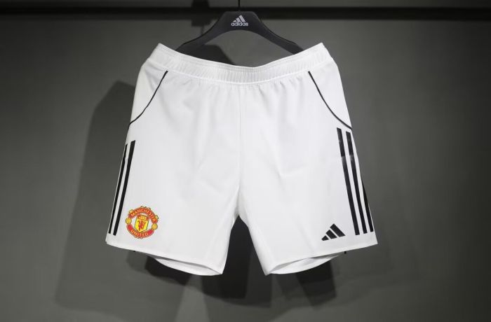 Player Version 2025-2026 Manchester United Home Soccer Shorts Football Shorts