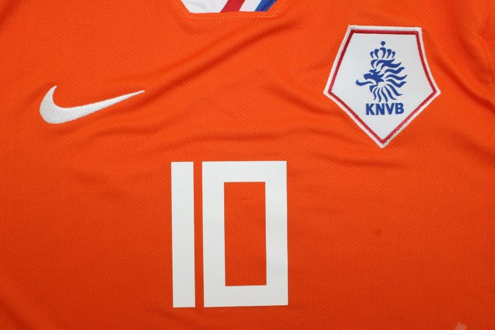 with Euro Patch Retro Jersey 2008 Netherlands SNEIJDER 10 Home Soccer Jersey Vintage Football Shirt