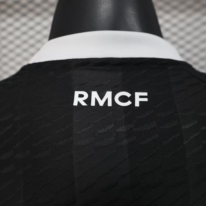 Player Version 2025-2026 Real Madrid Black Goalkeeper Soccer Jersey Real Football Shirt
