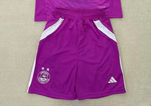 Fan Version 2025-2026 Aberdeen Purple Goalkeeper Soccer Shorts Football Shorts