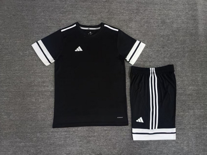 AD826 Blank DIY Soccer Training Uniforms Men's Custom Jersey and Shorts Youth Kids Football Set