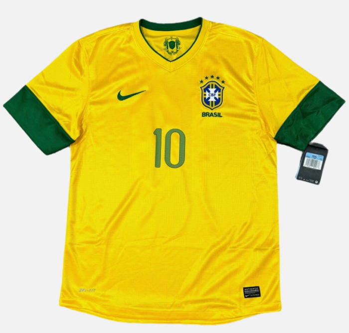 Retro Jersey 2012-2013 Brazil 10 Ronaldinho Home Soccer Jersey Vintage Brasil Camisetas de Futbol